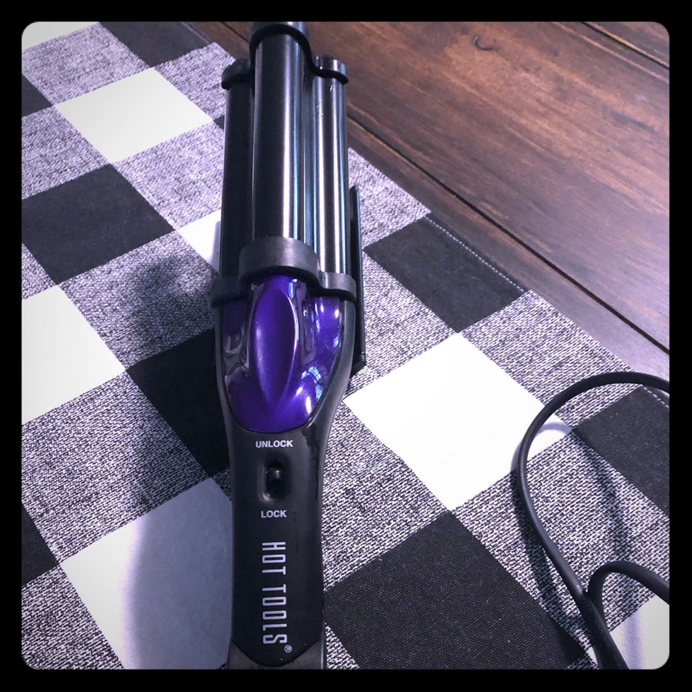 Hot Tools ceramic waver